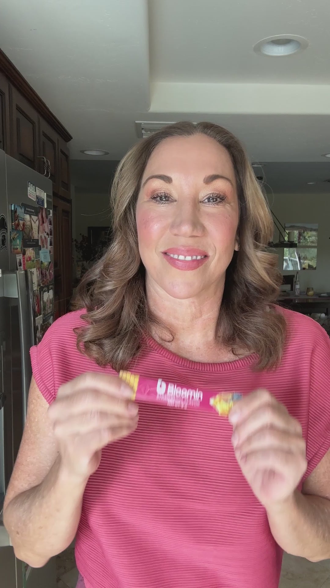 FO_9x16_recharm_clip.mp4__PID:ecf5ecd1-d80a-4132-b67d-ff23471a7f0e